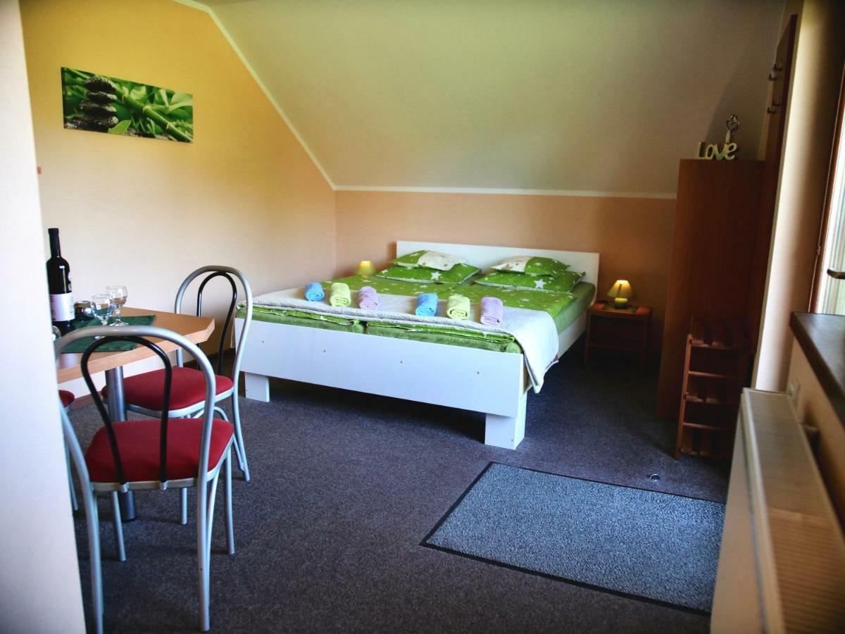 Apartmány u Slavky Bešeňová Exteriér fotografie